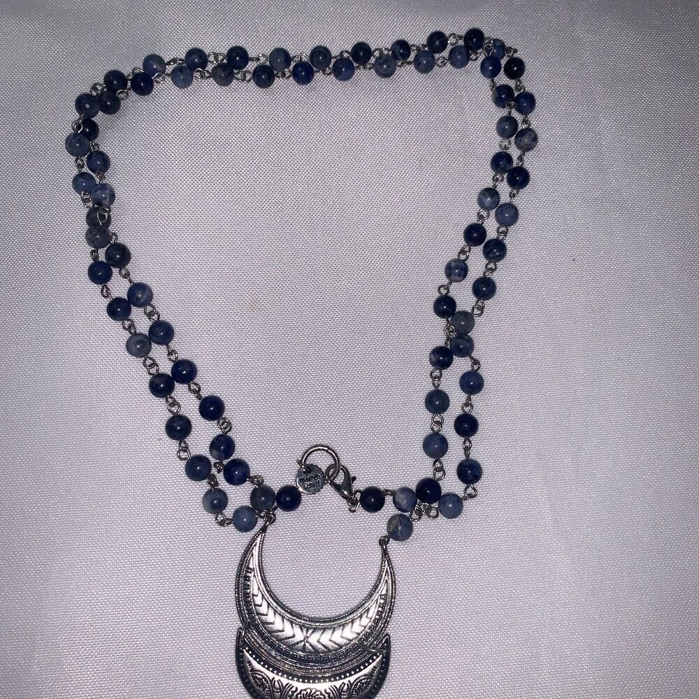 Marlyn Schiff Beaded Pendent boho Necklace Natural Stone beads dark blue/light